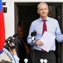 Equador admite ter cortado acesso de Assange à internet