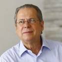 Defesa informa que José Dirceu está voltando para Brasília