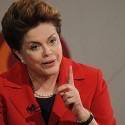 Dilma: governo quer modernizar, não comandar o futebol