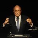 Em coletiva surpresa, Blatter anuncia: “Não vou ser mais presidente”
