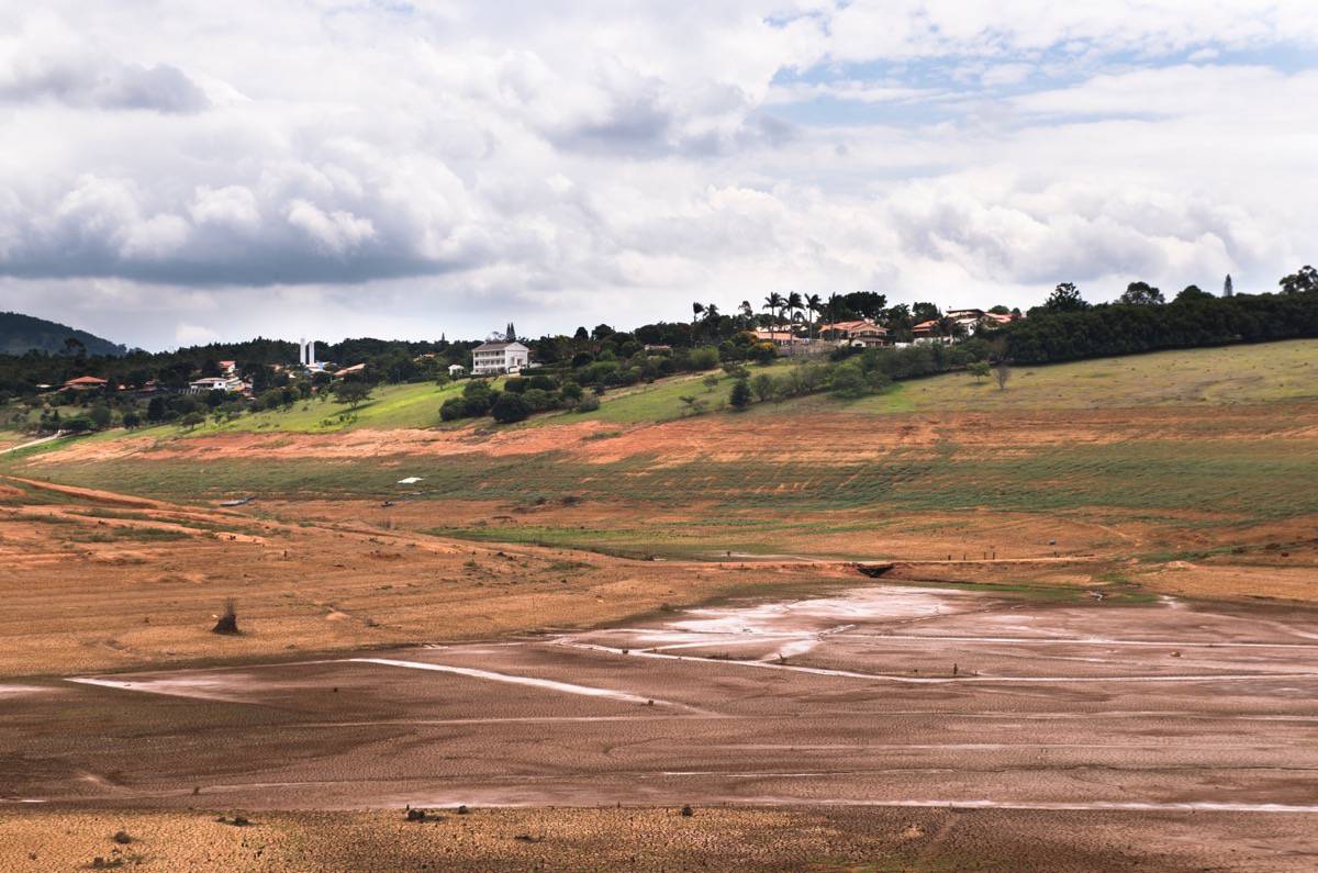 Leitores da Brasileiros não acreditam que o problema da água vai acabar