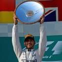 Hamilton vence em GP da Austrália e Nasr tem ótima estreia