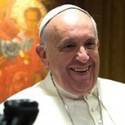 Papa cria comissão contra crise na saúde católica