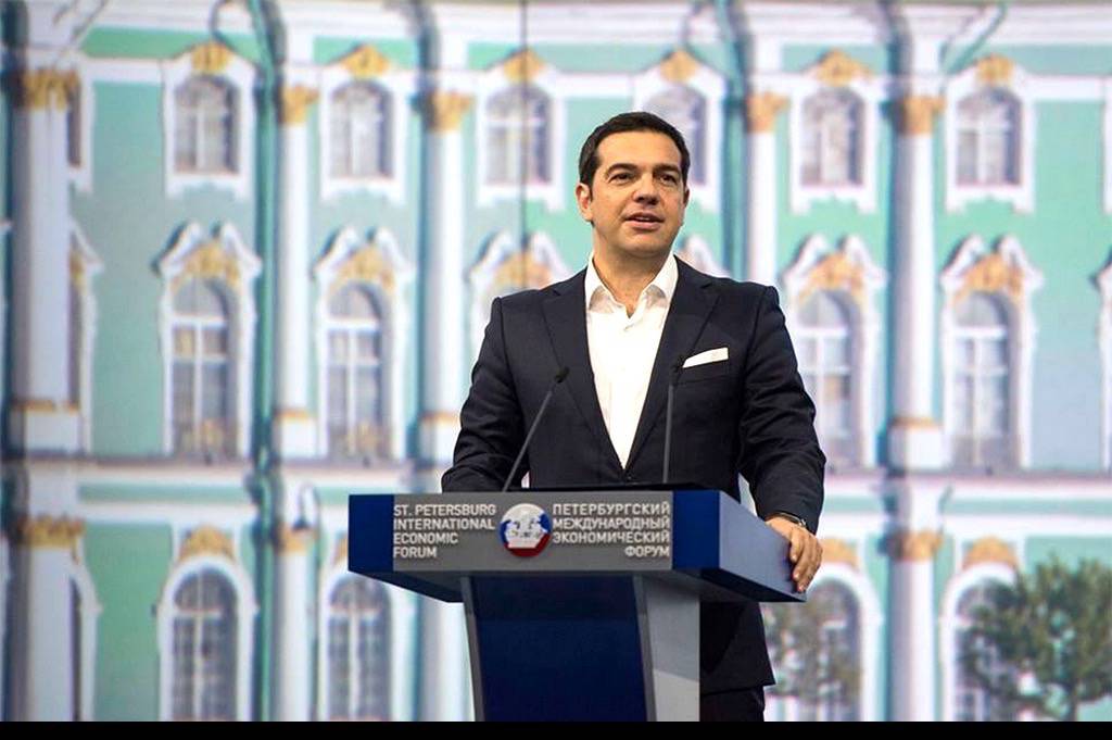 Tsipras compromete-se a aplicar rapidamente acordo com credores