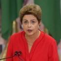 “Não vou abrir mão das políticas que ajudam o povo”, diz Dilma