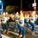 Manifestantes viram piada na internet com coreografia em passeata contra Dilma