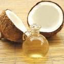 O óleo de coco chega como novo elixir para a saúde. Será que compramos essa?