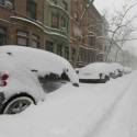 Polícia de Nova York enxota grupo de sem-teto na pior nevasca em uma década