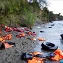Naufrágio na Grécia mata 24 refugiados; 11 estão desaparecidos