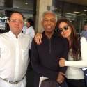 Gilberto Gil deixa hospital após duas semanas internado