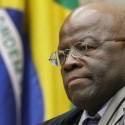 Impeachment não tem legitimidade, diz Joaquim Barbosa