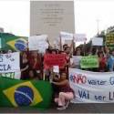 Em Buenos Aires, brasileiros protestam contra o golpe