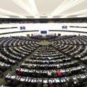 Deputado do Parlamento Europeu cobra posição da União Europeia sobre “o golpe no Brasil”