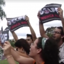 Manifestantes anti-golpe fazem ato na passagem da tocha olímpica por Belo Horizonte