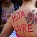 Nove em cada dez brasileiras sofreram assédio em público, diz estudo