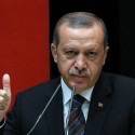 Presidente da Turquia fecha 45 jornais e 39 emissoras de rádio e TV