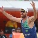 Vôlei de praia dá quinta medalha de ouro ao Brasil